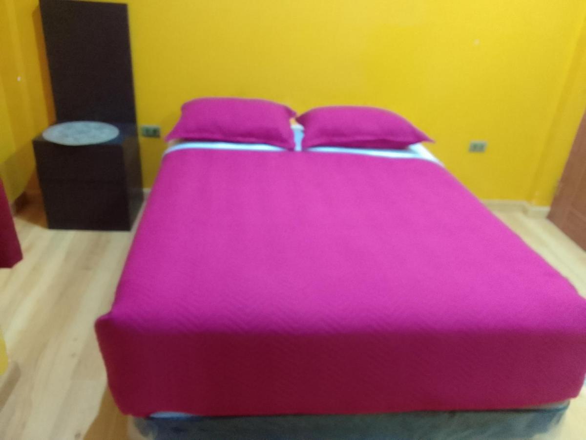 Hostal Sin Fronteras อูยูนี ภายนอก รูปภาพ